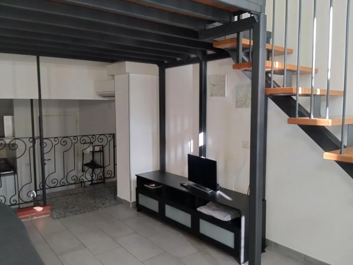 Appartamento Mancinelli House Milano