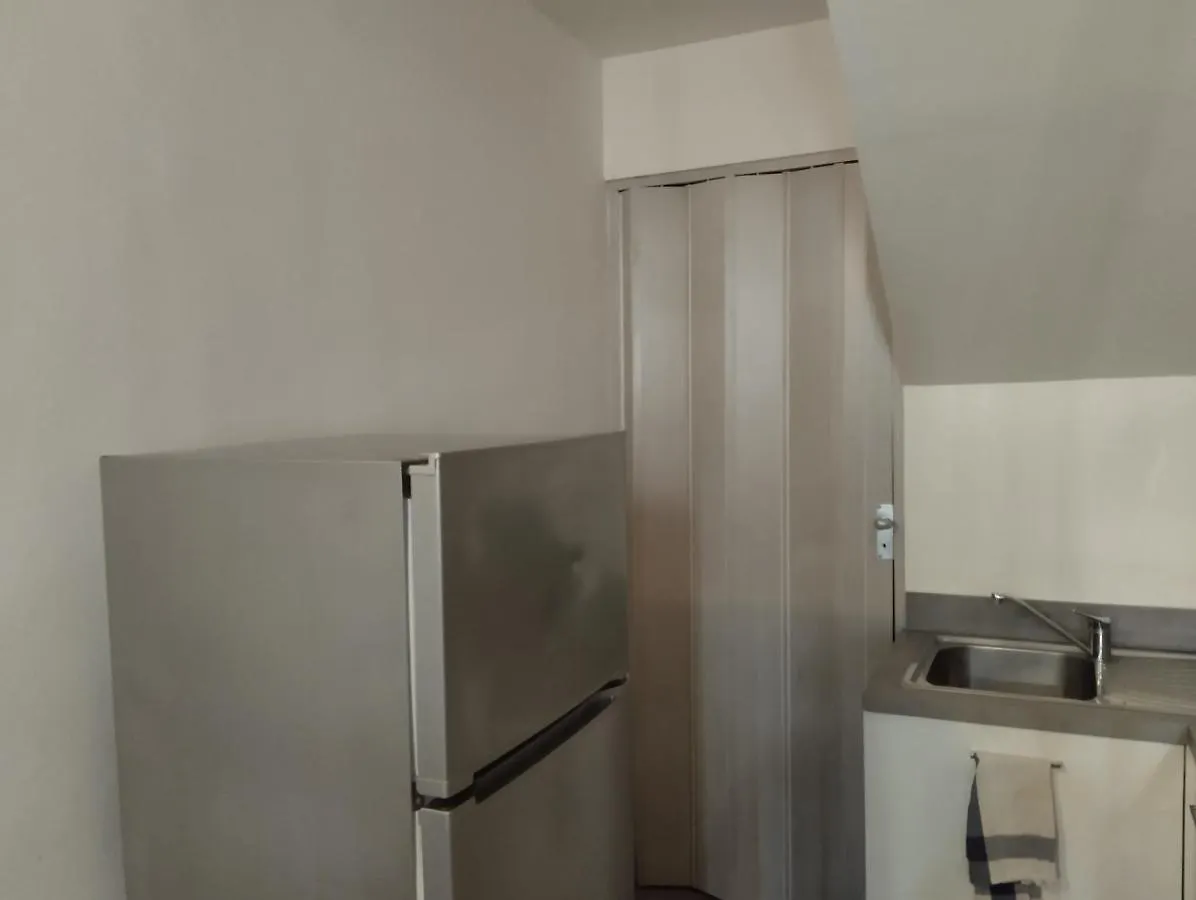 Appartamento Mancinelli House Milano 0*,  Italia